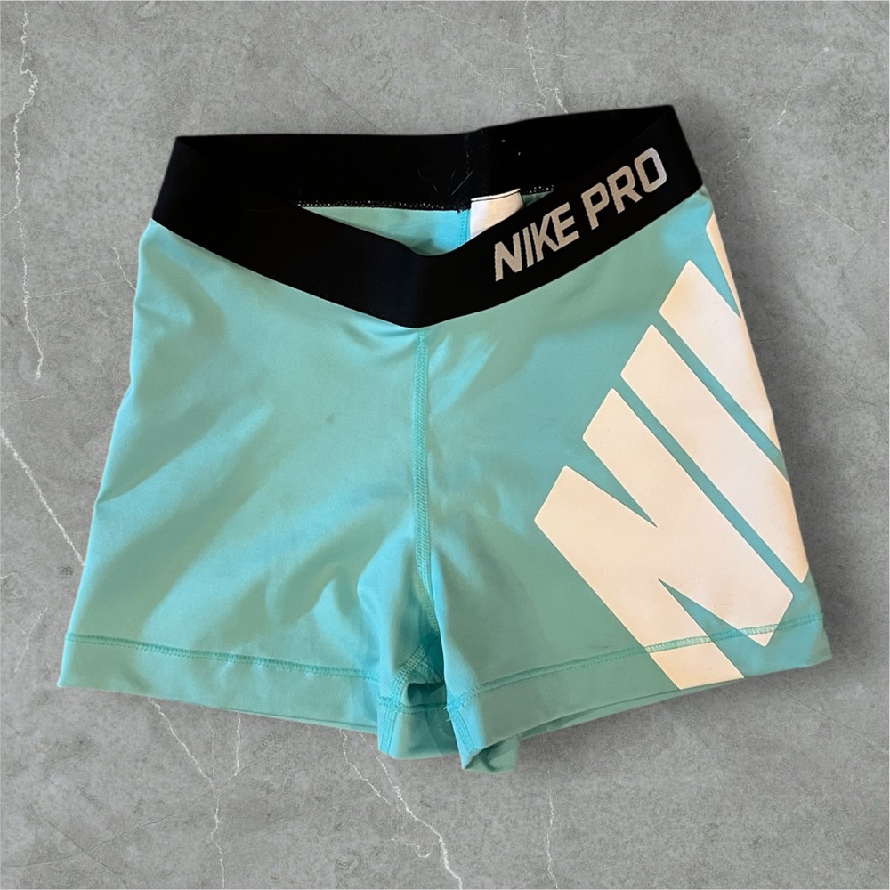 Nike Pro Women's Teal and Black Athletic Shorts